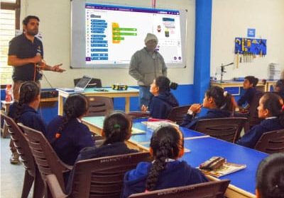 Workshop-K-N-Shah-Modasa-7-da12671d-1.jpg